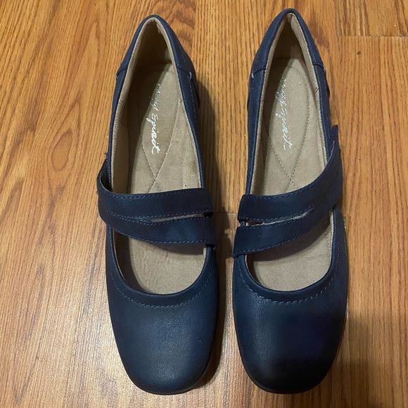 EASY SPIRIT ARANZA 2 MARY JANE FLATS Size 8.5 (155) - Picture 1 of 7